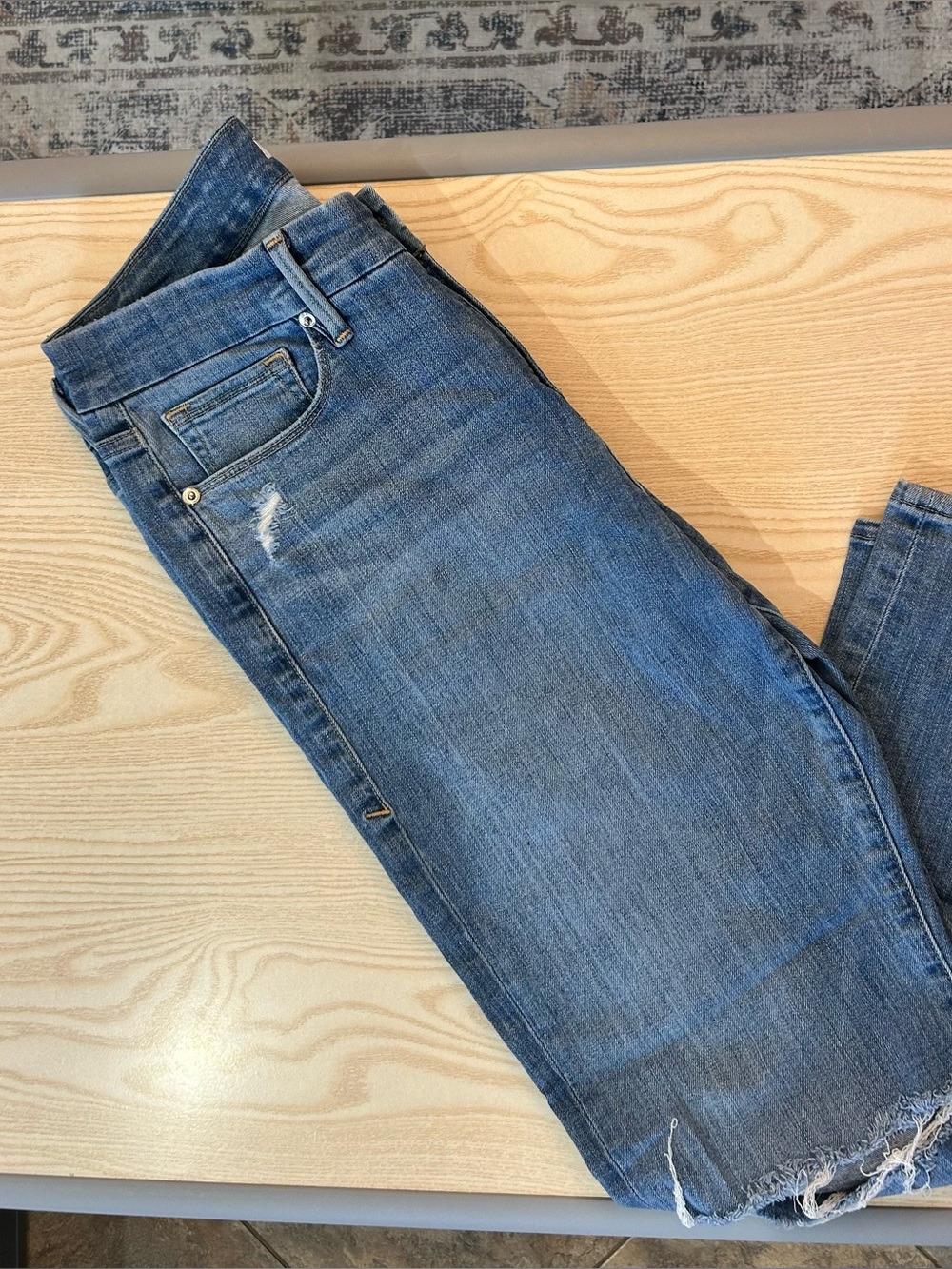Good American Light Blue Straight Jeans